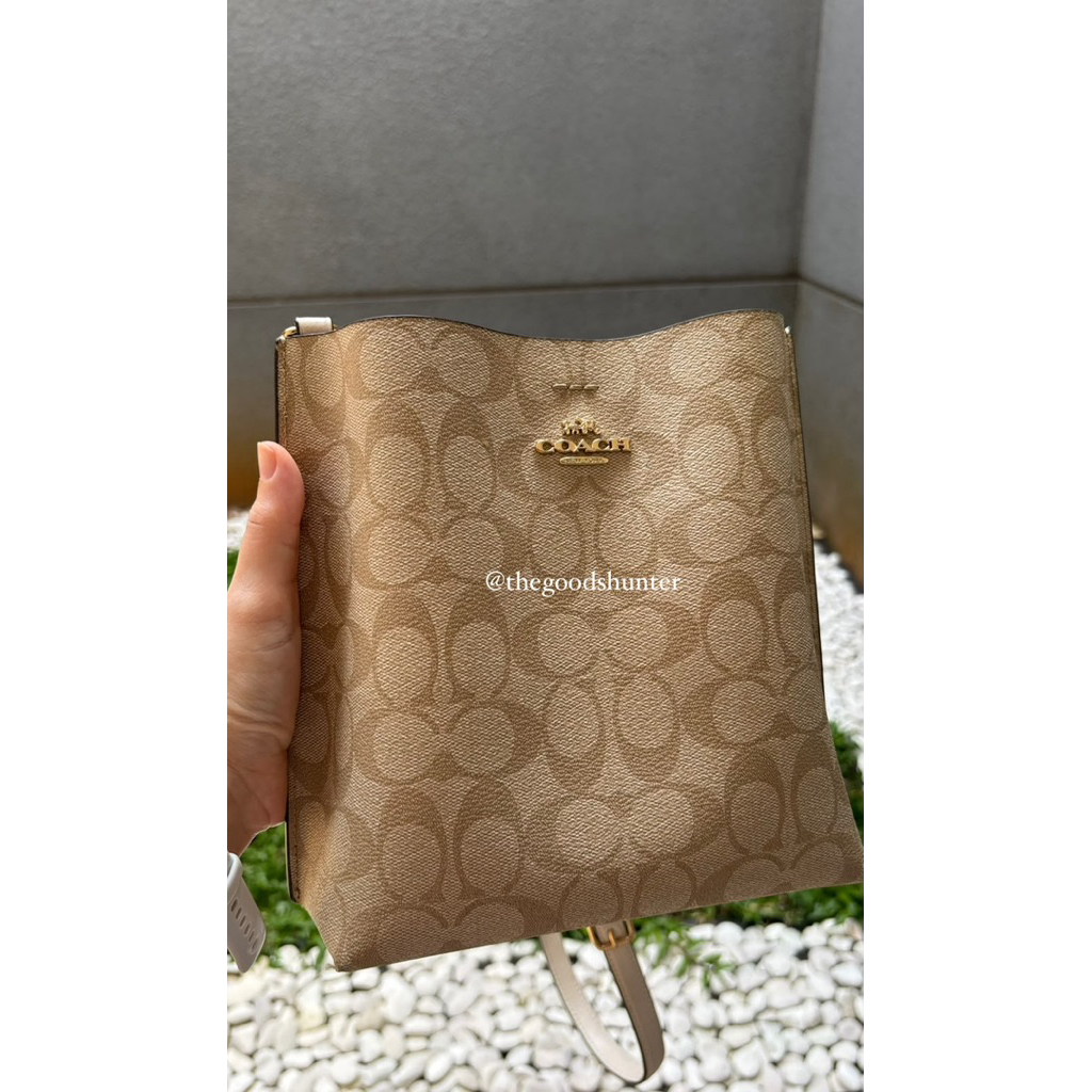 Preloved Coach Mollie Bucket Bag