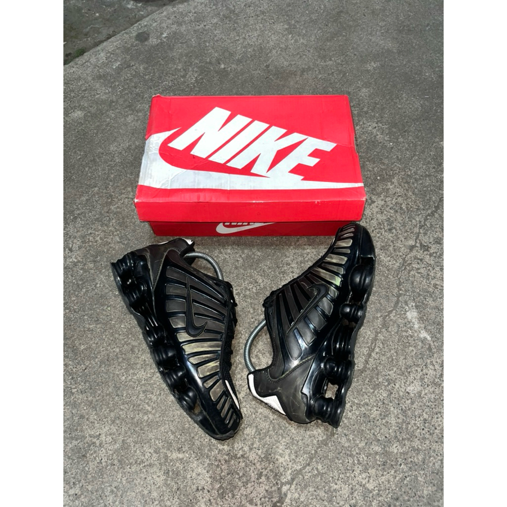 sepatu nike shox tl