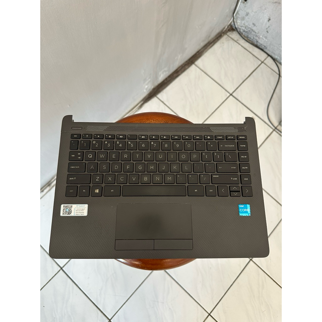 Casing Palmrest Hp 240 G8 Minus