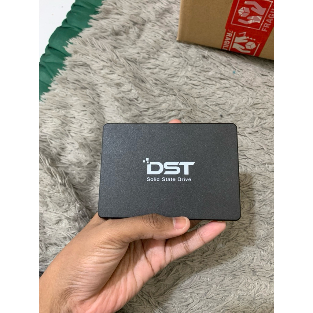 SSD DST 256Gb Like New