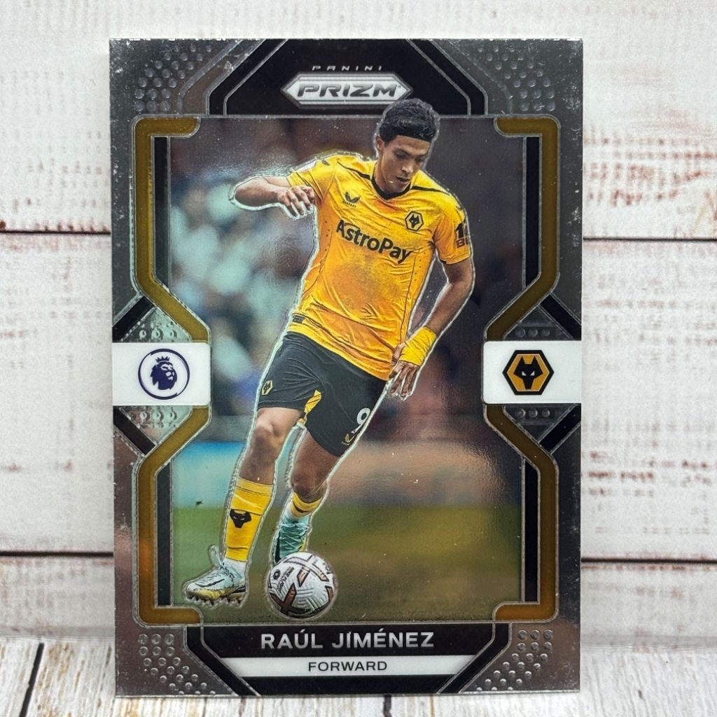 Kartu Bola Raul Jimenez Wolverhampton Panini Prizm Original