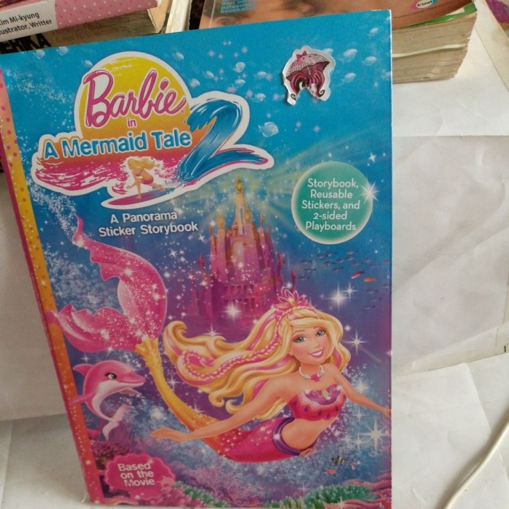 BUKU BARBIE IN A MERMAID TALE