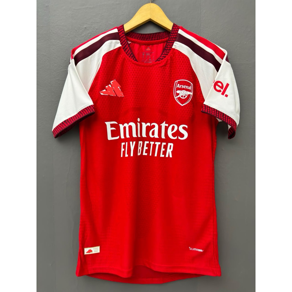 jersey arsenal player isue home