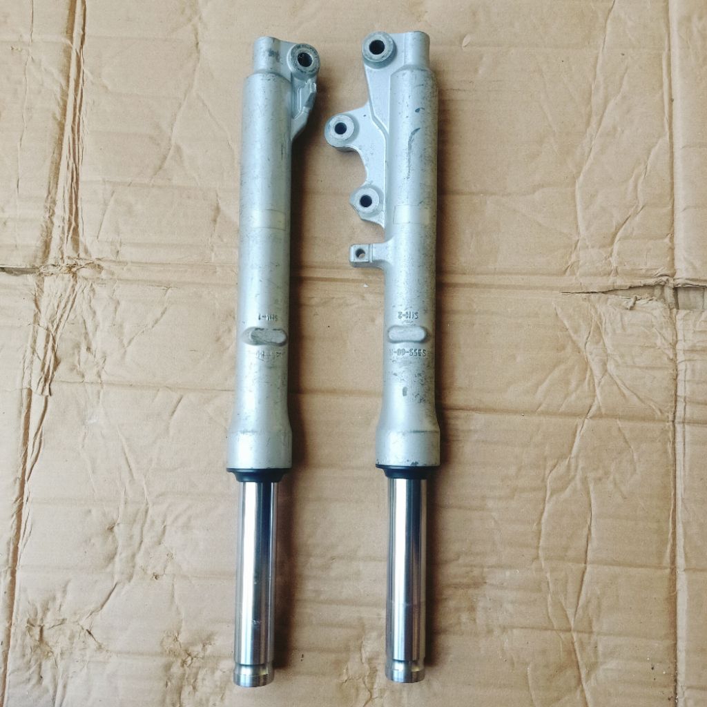 SHCKBREAKER SHOCK DEPAN SUZUKI SPIN 125 ORIGINAL SHOCK AS TABUNG ASSY SPIN