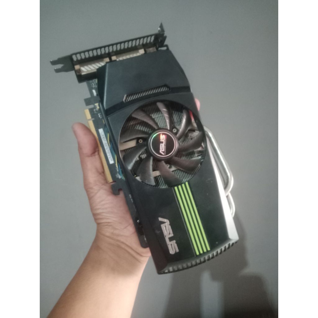 VGA GTX 460 minus Artifak