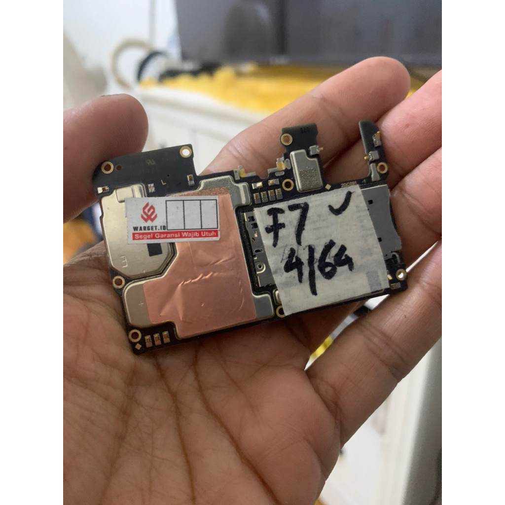 MESIN OPPO F7 4/64gb normal garansi test