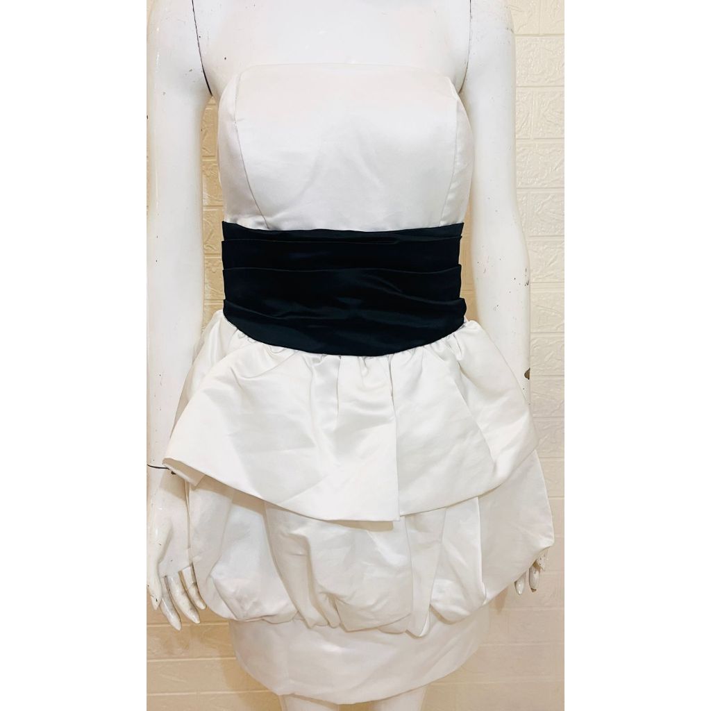 DRESS SATIN PUTIH MODEL KEMBEN