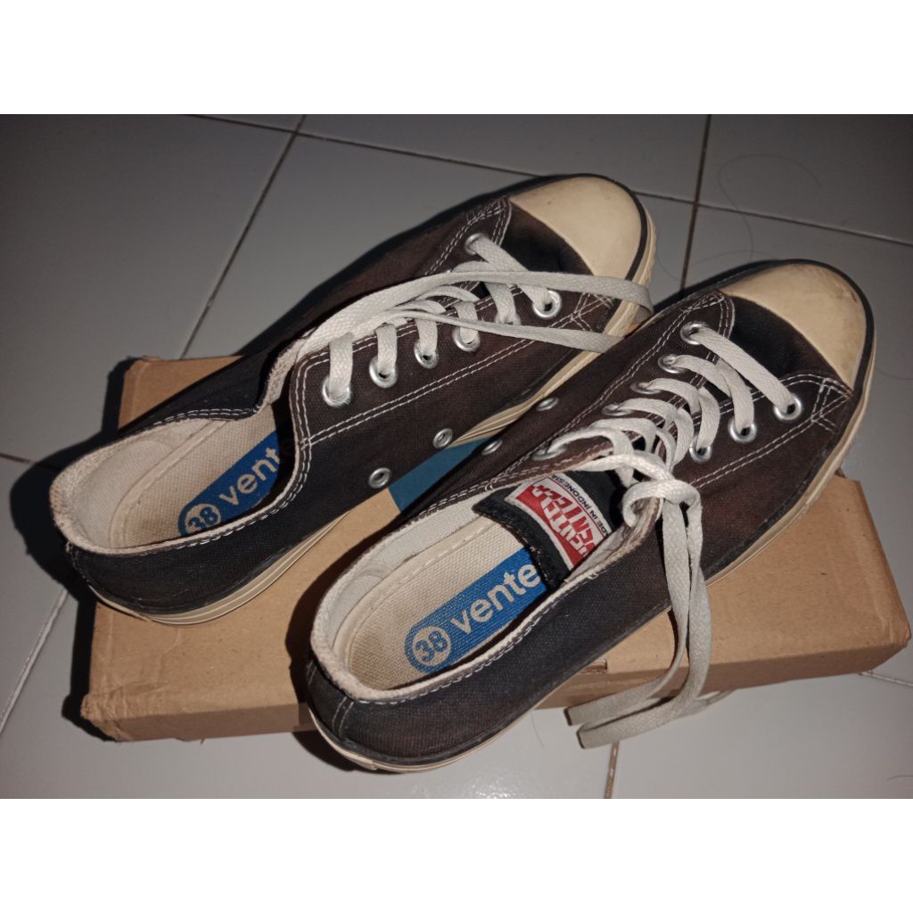 Sepatu Ventela Preloved