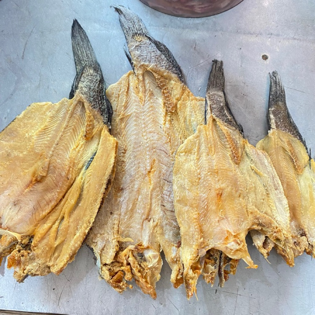 Ikan Asin gabus / toman asli Kalimantan 500 gr
