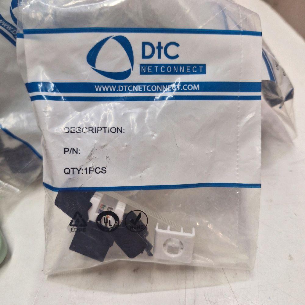 DTC Netconnet Modular Data Cat.6 Biru,Hitam Kabel Data Rj45 Cat.6 DTC Biru,Hitam Kompatibel dengan S