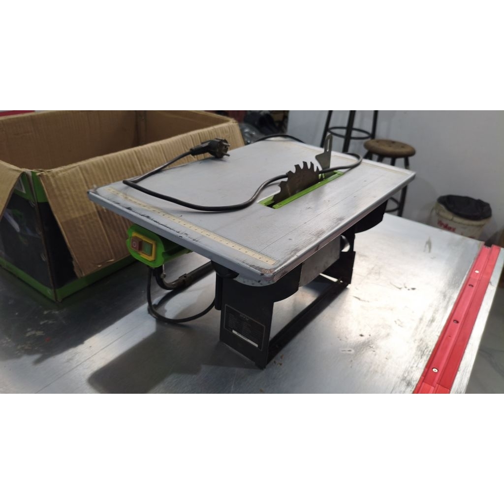 ryu rts 8 second saw table saw bekas mesin alat potong kayu gergaji kayu