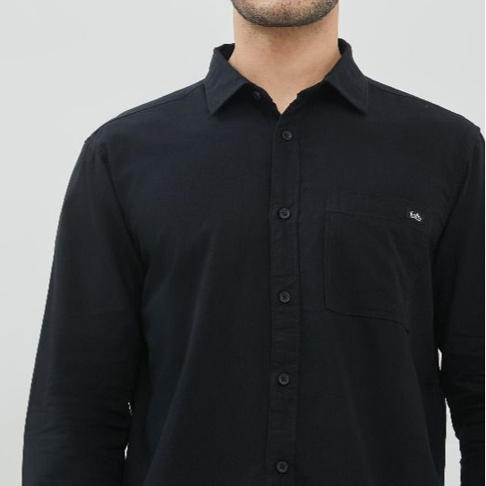 Lois KLL641W Kemeja Pria Lengan Panjang Oxford Hitam