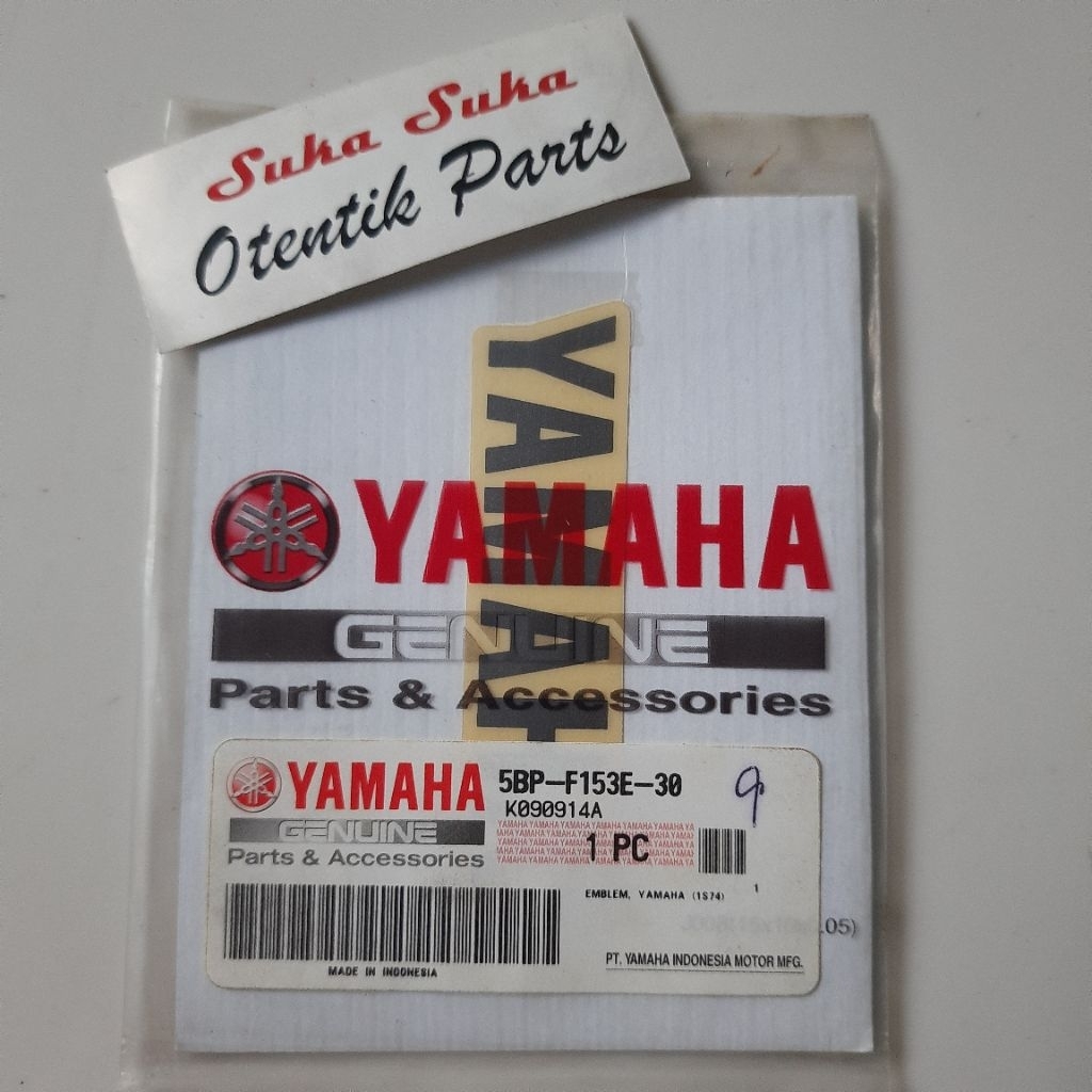 Emblem Stiker Tulisan YAMAHA Hitam Metalik Tameng Depan Jupiter Mx Lama Old Ori Ygp NOS | 5BP-F153E-