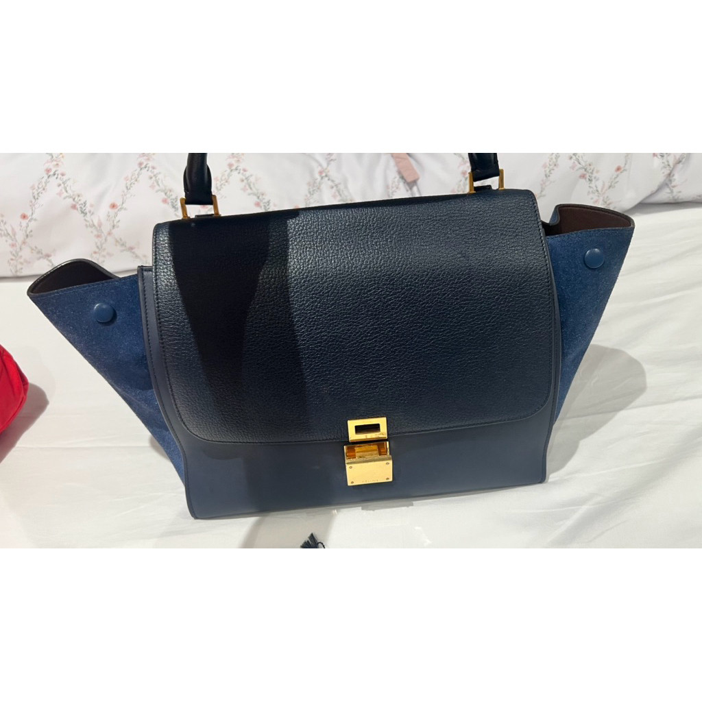 Preloved - Celine Trapeze Medium 2 tone in Navy