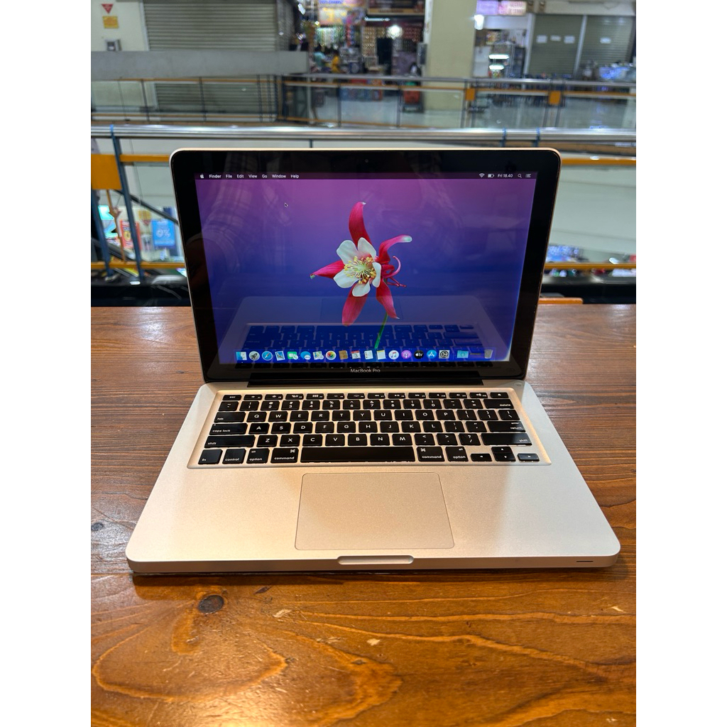 macbook Pro 13inch 2012 i5 Ram 4 Hdd 500