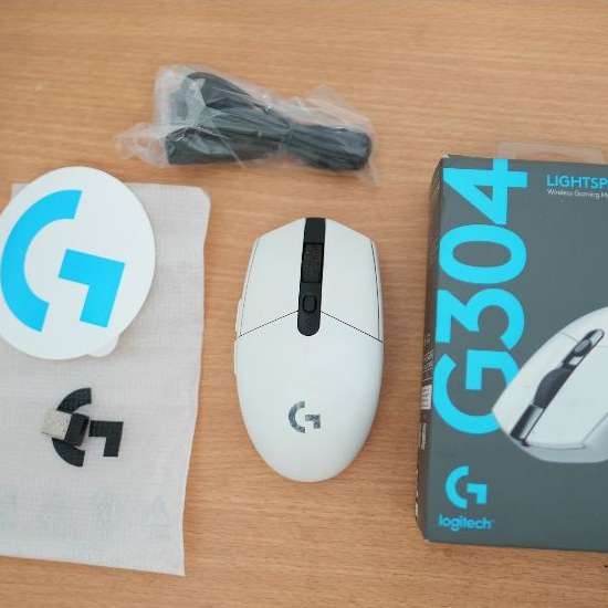 Logitech G304 Mouse Gaming Wireless Bekas