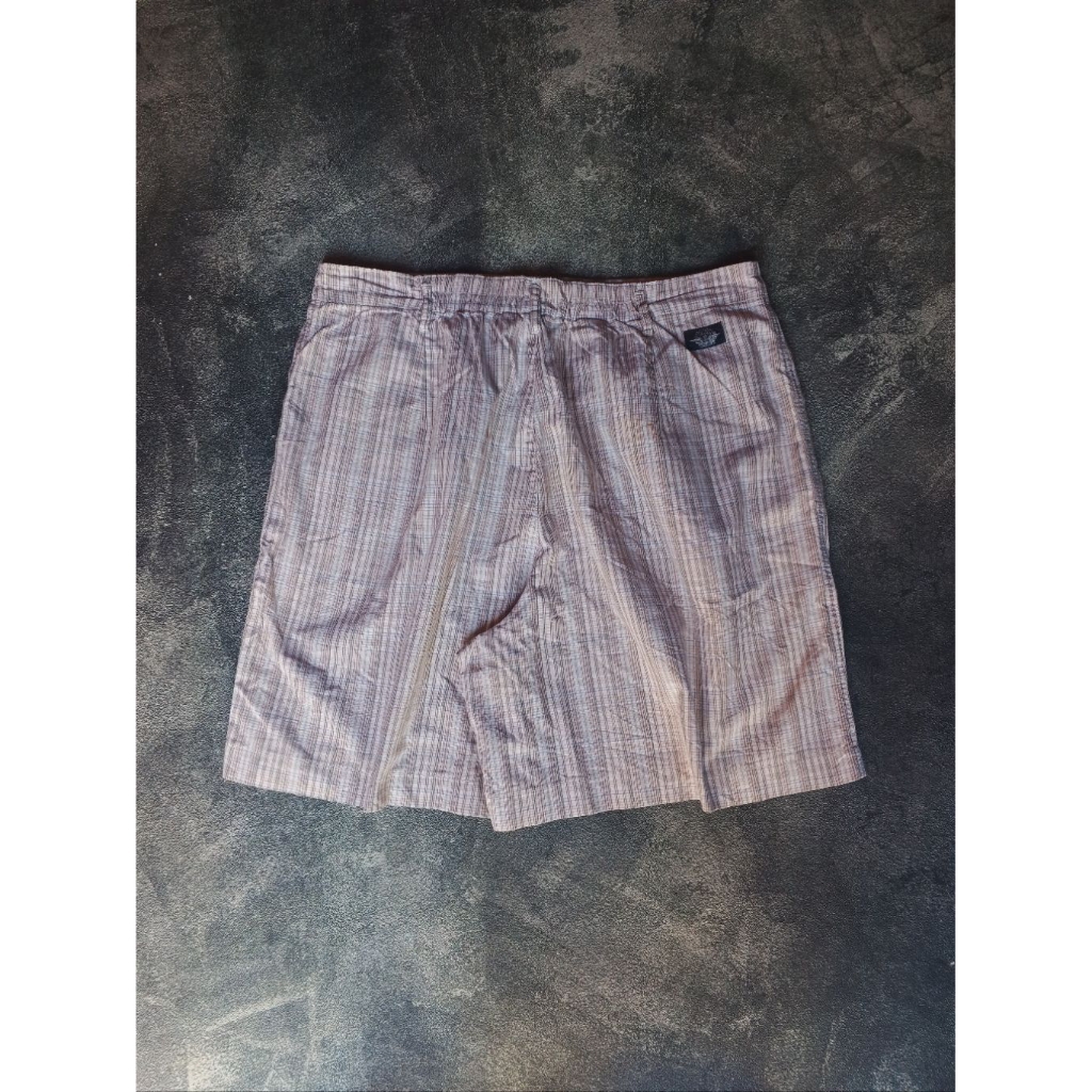 plaid short dockers
