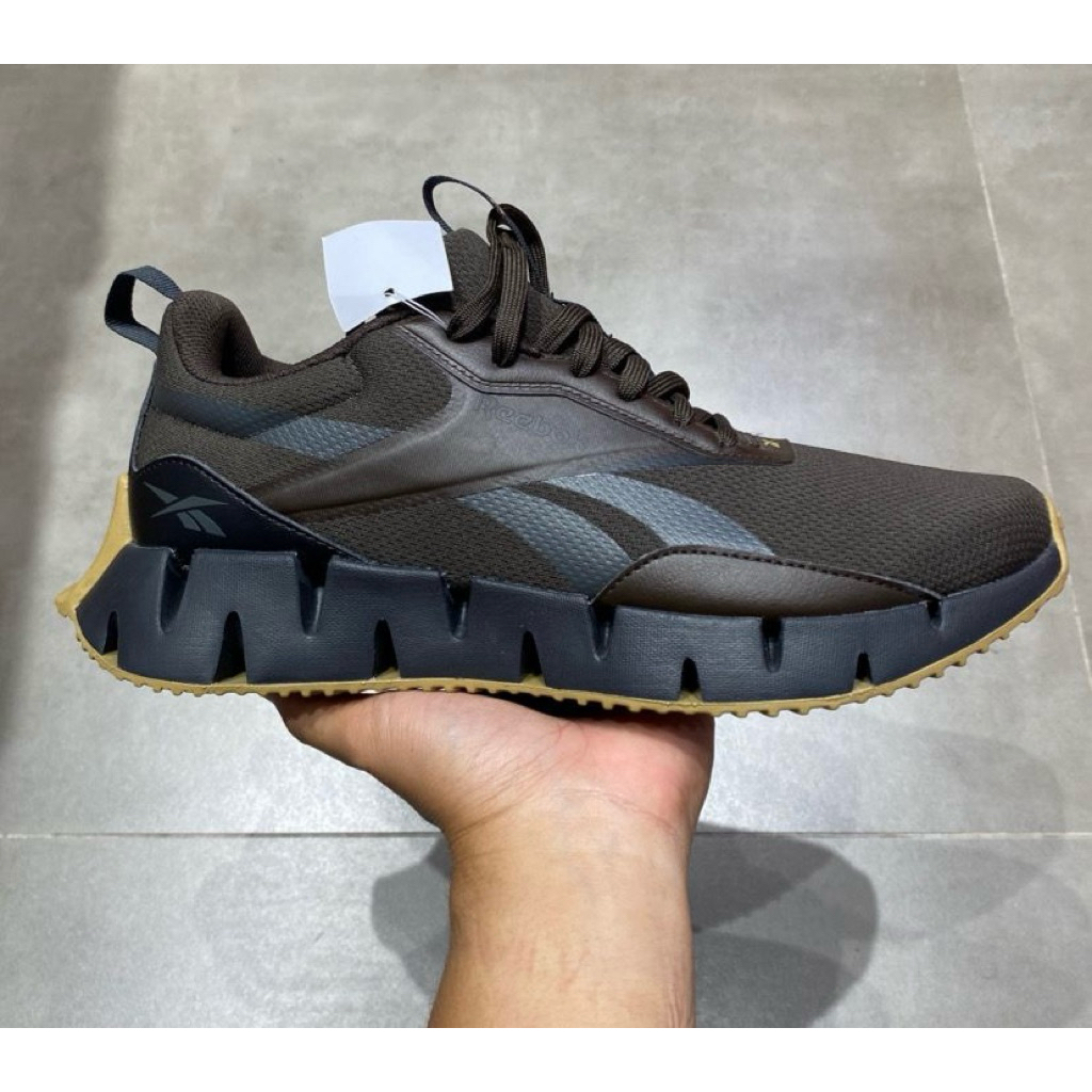 [D] Sepatu Reebok Zig Dynamica Str - Brown