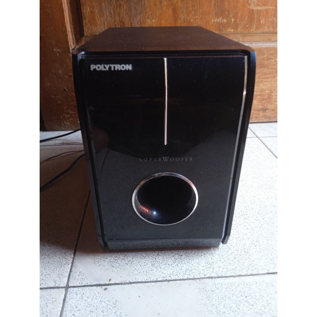 Subwoofer Aktif Polytron SWF 500S, Masih nempel segel pabrik, Normal lancar jaya