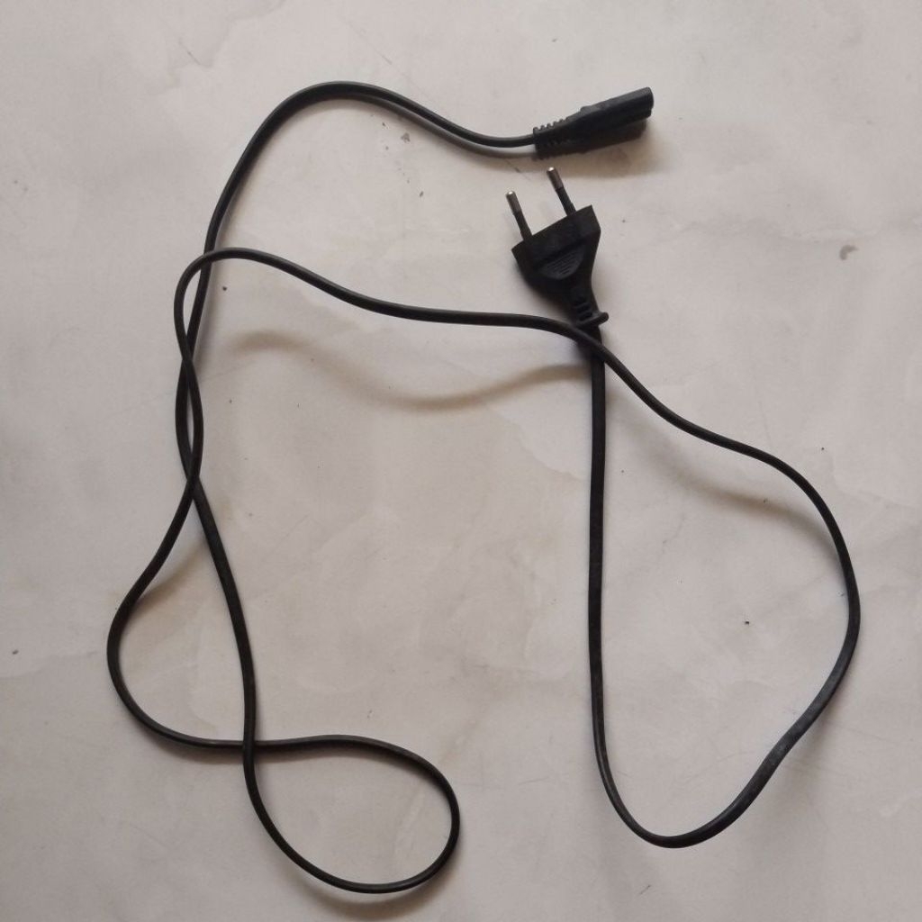 kabel tv led 2 lobang kecil