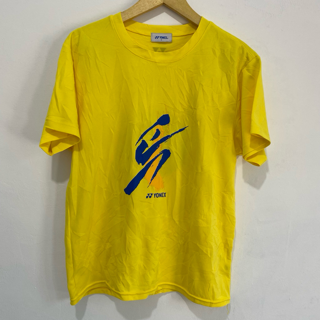 Half [Preloved] Promo Kaos Jersei Yonex | Sz M | Kuning | detail ukuran di deskripsi
