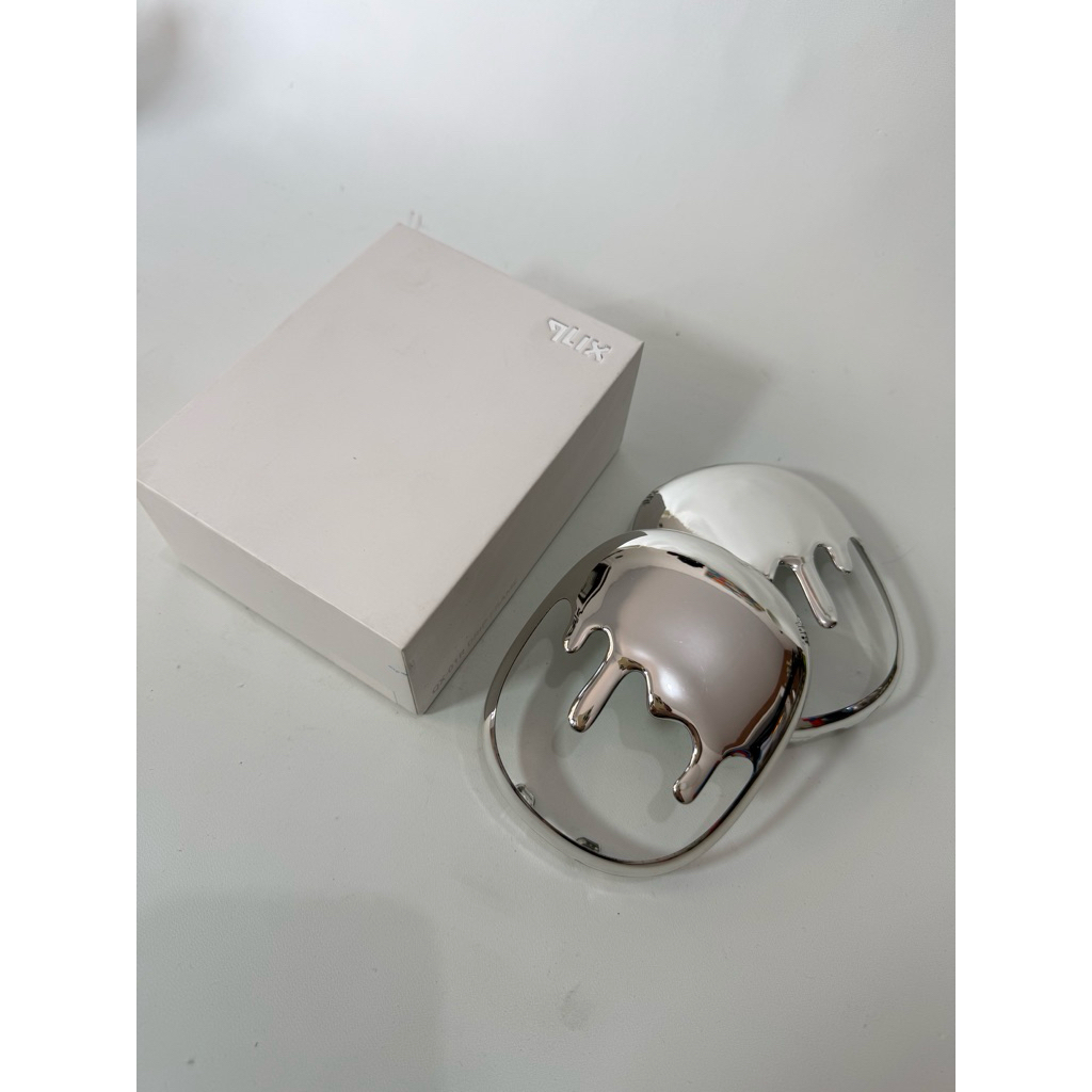 PRELOVED - qlix cover airpod max silver original