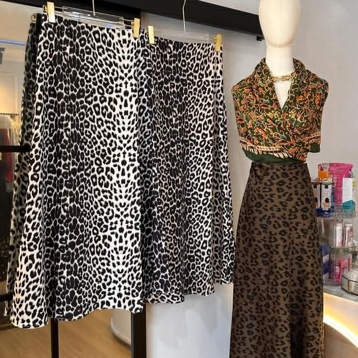 Rok Leopard Midi A-Line - Bawahan Wanita Motif Macan Tutul Premium Casual Chic