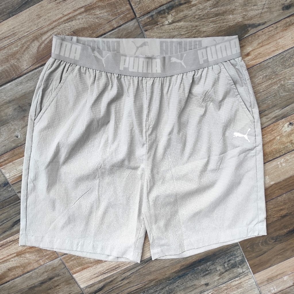 CELANA PENDEK PUMA PRELOVED