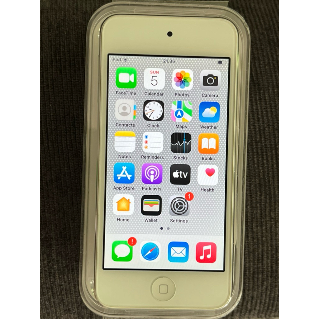 ipod touch 7 Silver 32gb second like new