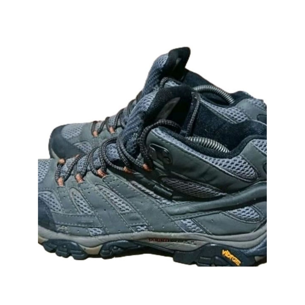 sepatu gunung merrell moab mid ventilator