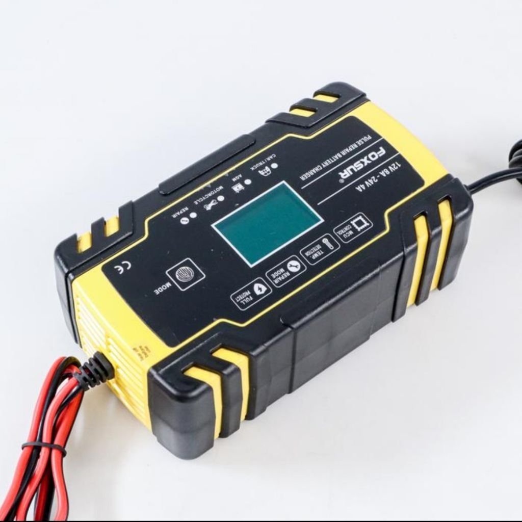 Charger Aki FOXSUR 12 V 24 Volt 140 Watt Mobil Motor Dengan LCD 4-8 AH - Automatically Battery Charg