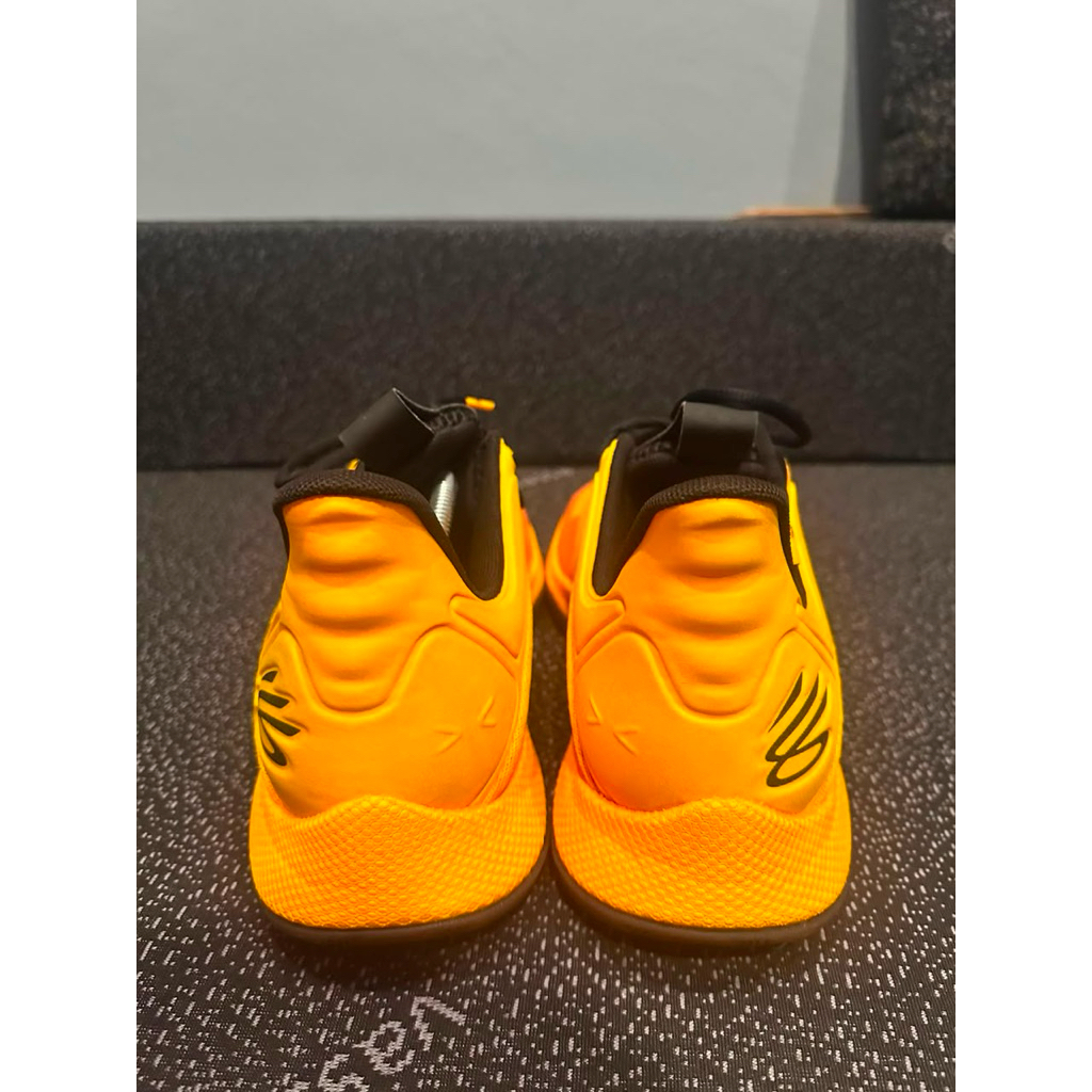 Under armour curry Hovr spalsh 2