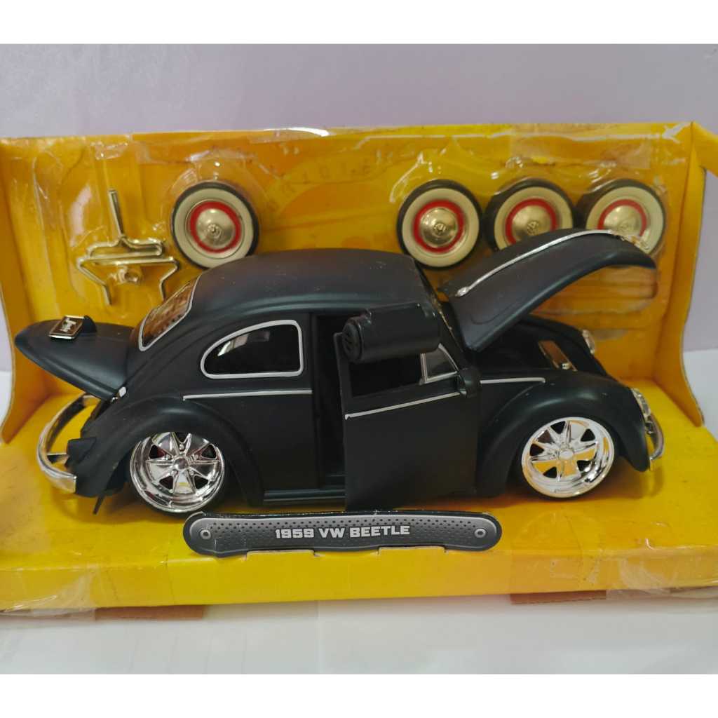 diecast VW beetle by JADA toys