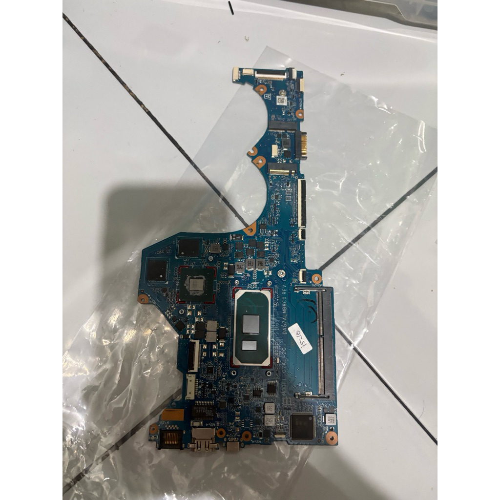 motherboard hp pavilon 14-ce bahan/ matot core i5 gen 10 vga nividia tidak garansi