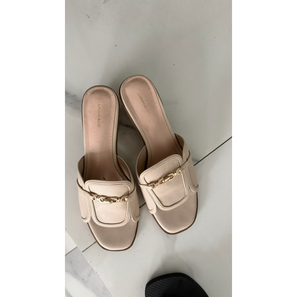 urban n co heels
