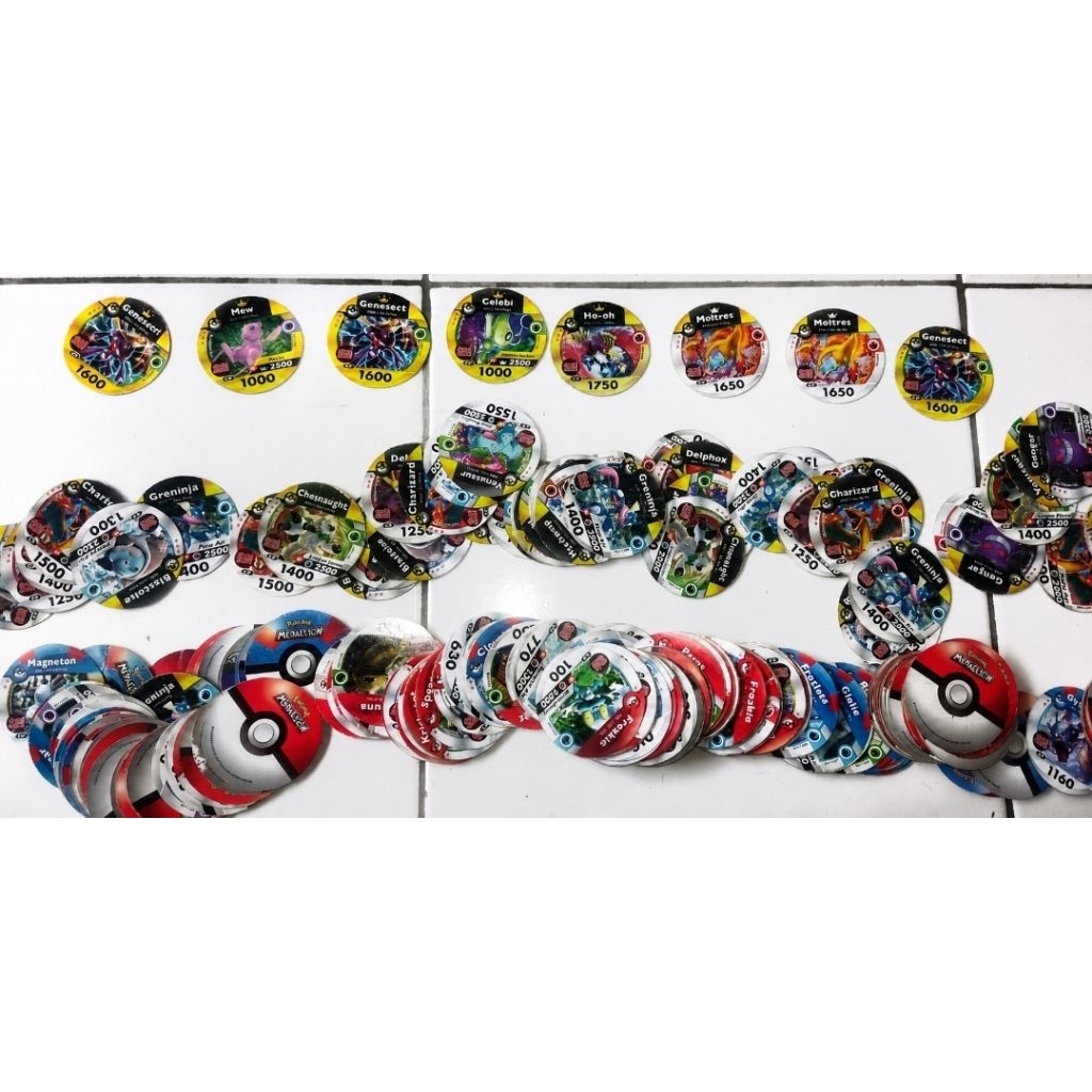 Pokemon Medallion Choki-choki