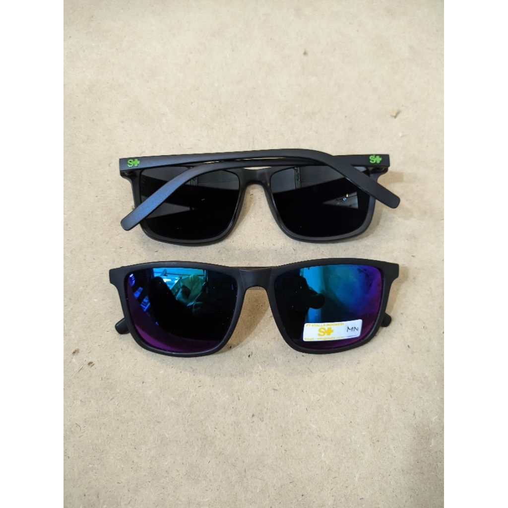 Kacamata S+ a Pria Premium Wayfarer Square Sunglasses Anti UV - Kacamata Gaya Casual Sporty