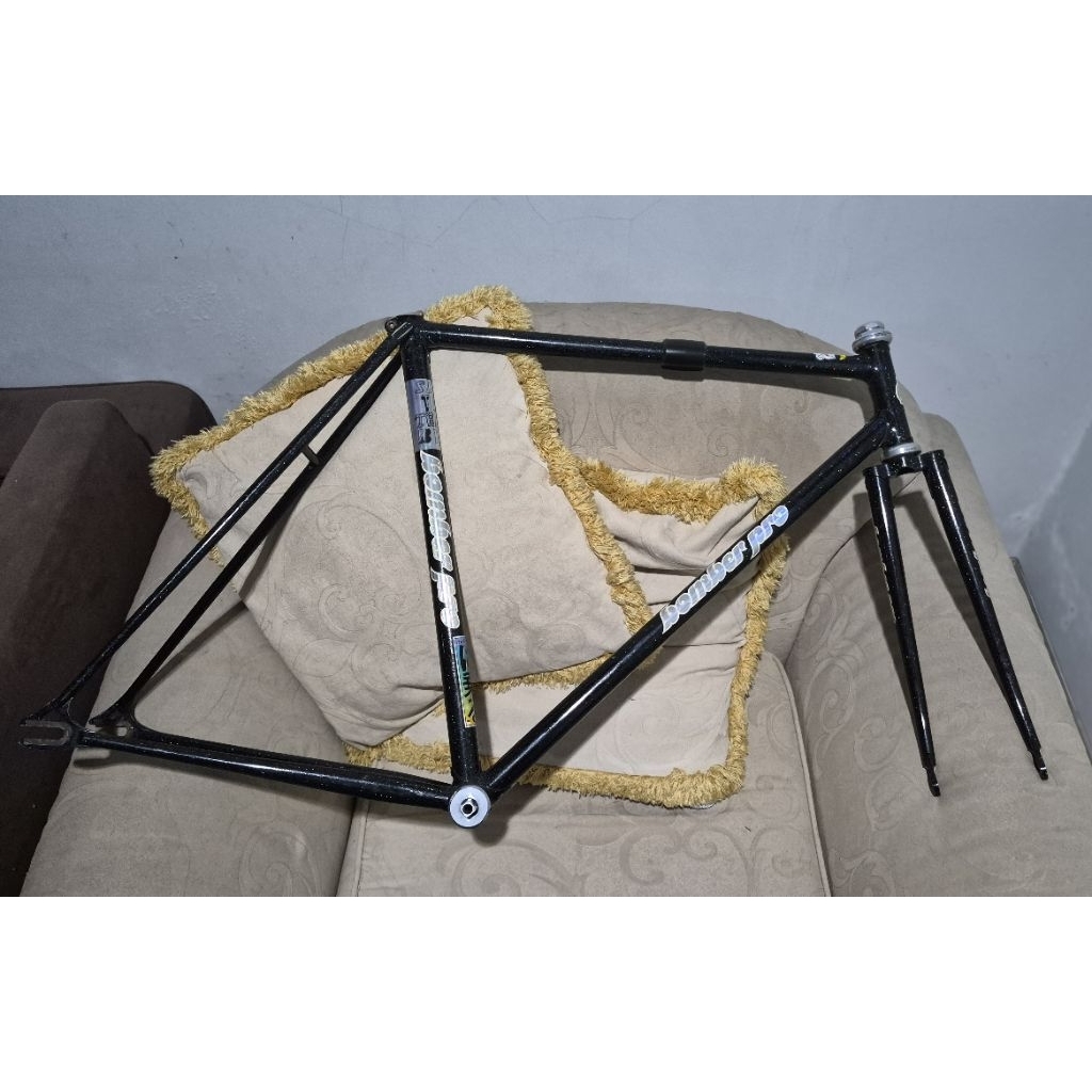 frameset bomberpro njs size 52.5