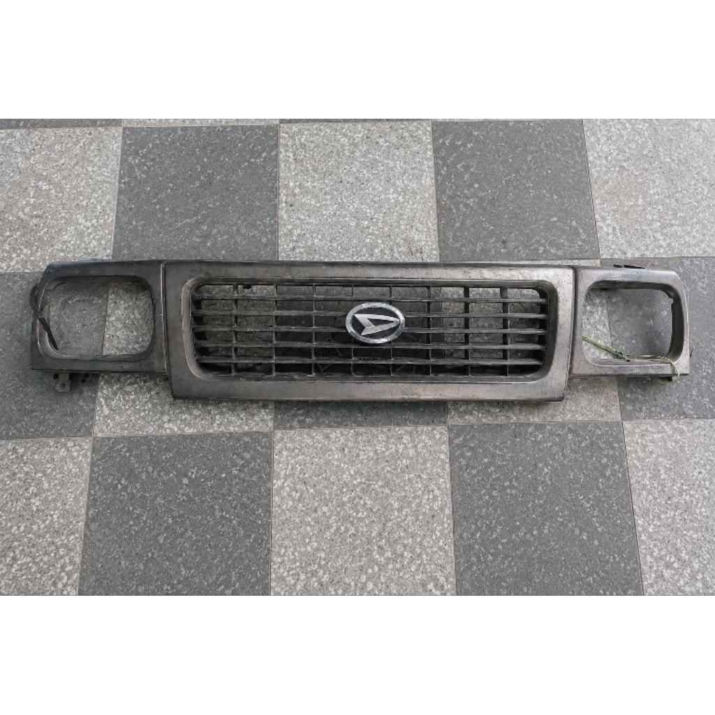 Grill Grille Depan Taft Rocky Feroza original copotan