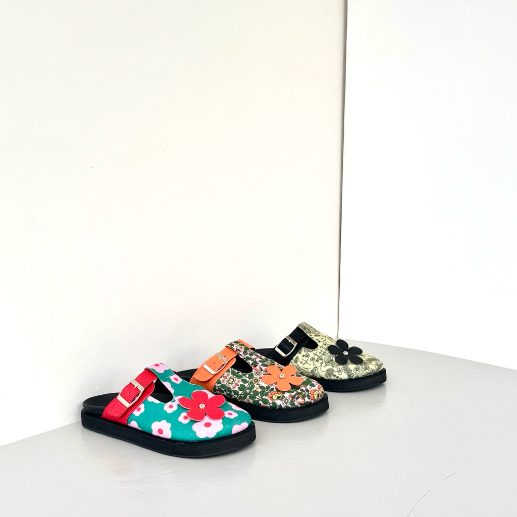 Prisciliana Sandal NaoomiCollection