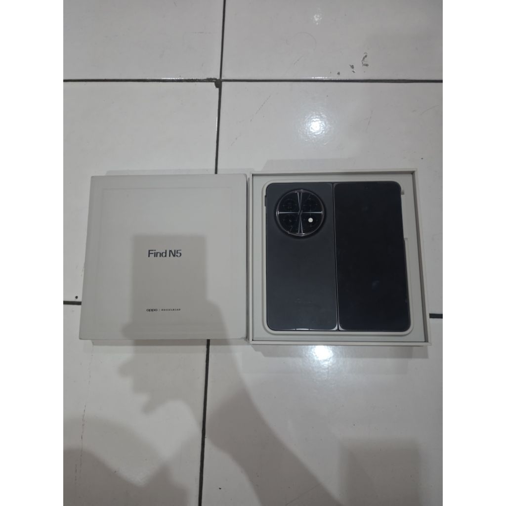 Oppo Find N5 Fold 16/512gb bekas seken second