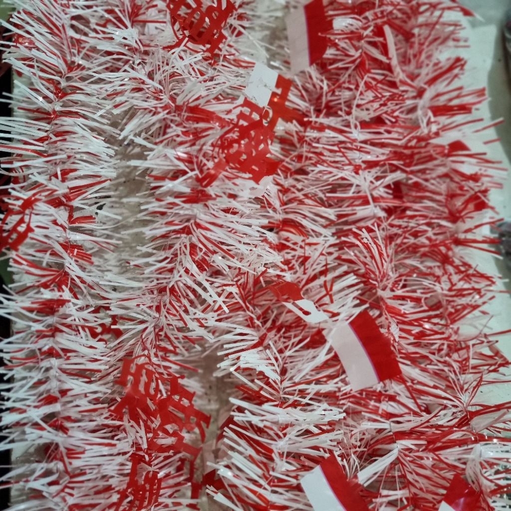 slinger rumbai merah-putih