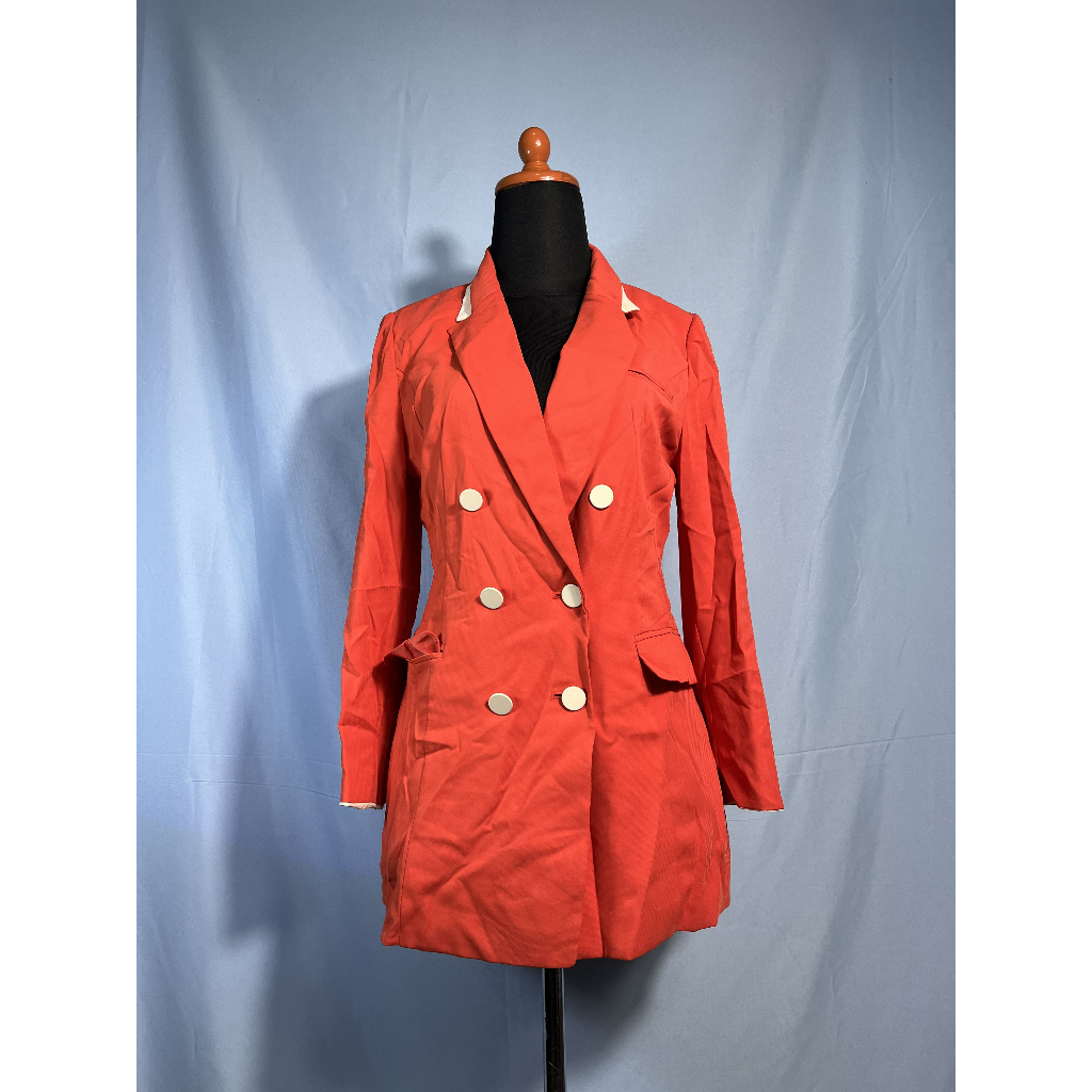 Blazer Panjang Wanita Berwarna Oranye Jingga Kancing Ganda