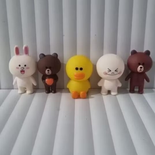 Paket Boneka Dashboard mobil Line: Brown, Cony and Sally