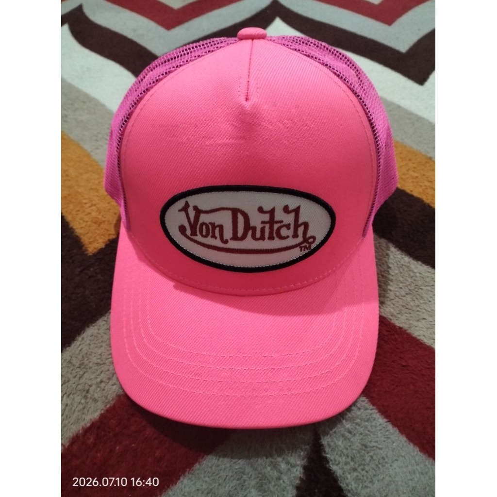 Topi Trucker Von Dutch Original Neon Hot Pink - Topi Jaring Von Dutch California Pink