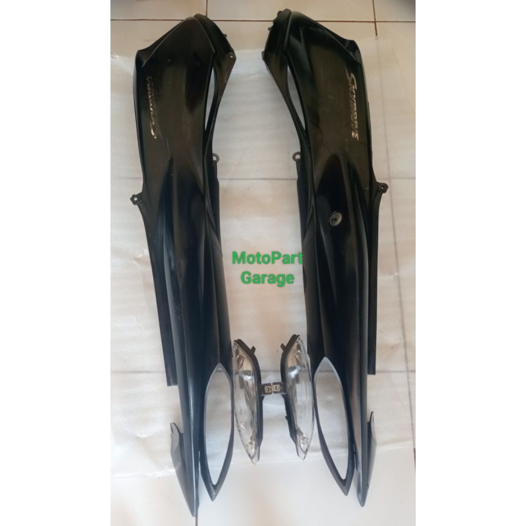Body belakang+lampu sen Suzuki Skydrive Kanan Kiri Original