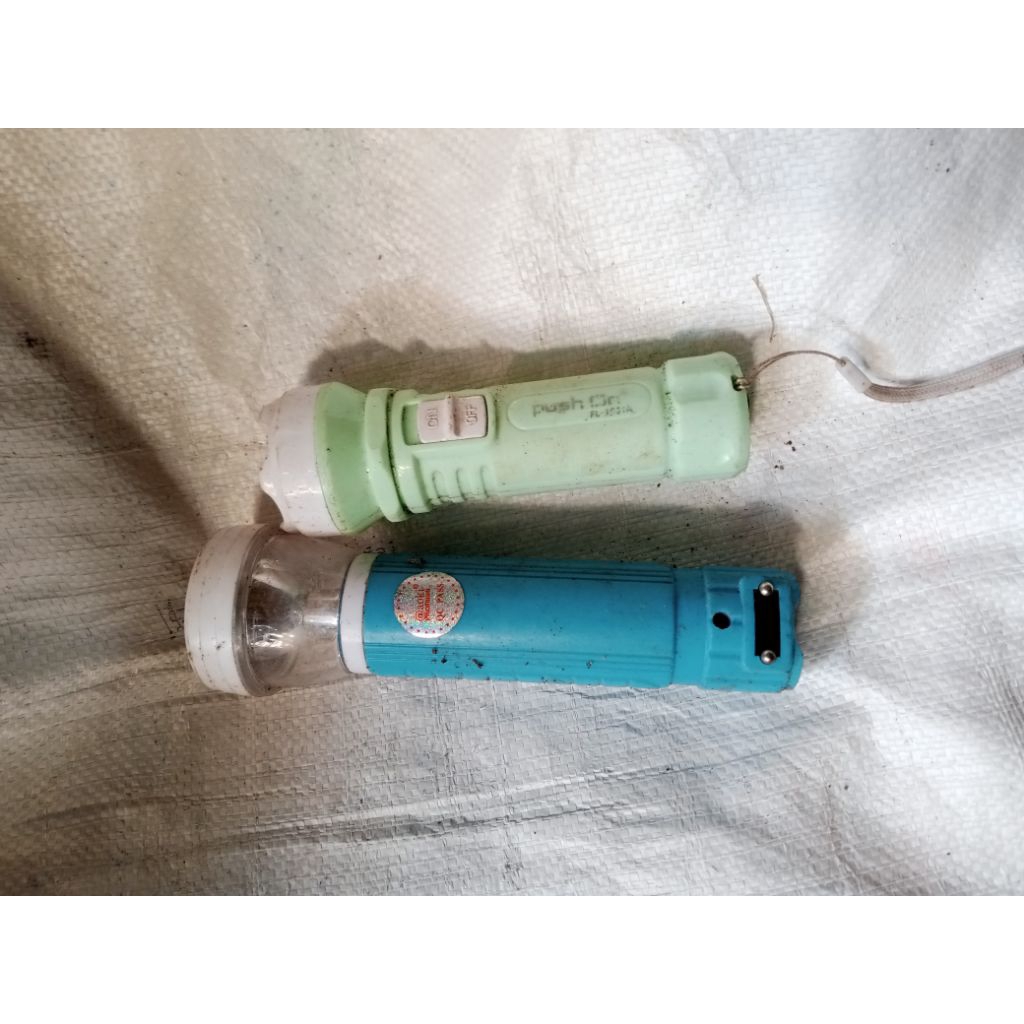 senter bekas bahan servis