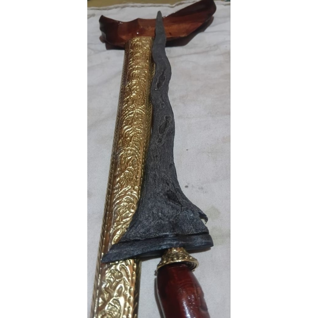 keris carubuk Luk 7 sepuh .