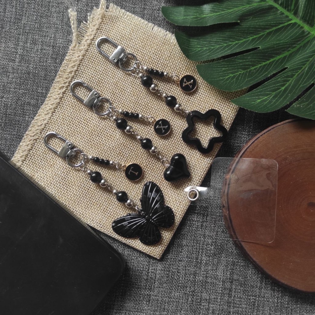 Keychain Gantungan HP Mini Custom Huruf Epoxy Korean , Bisa untuk Gantungan Kunci dan Tas