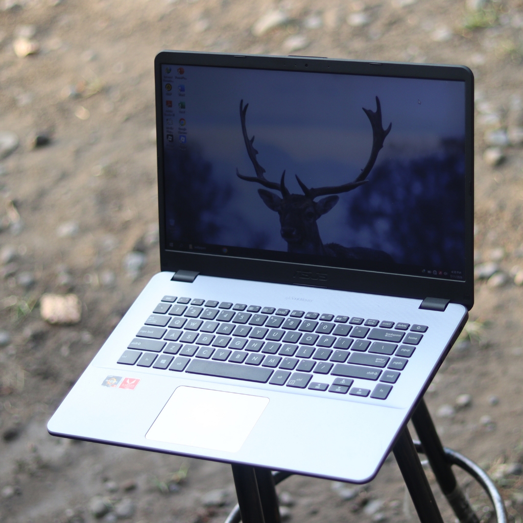 Laptop Asus Vivobook X505ZA | Ryzen 5 Ram 8 GB 1000 GB Vega8 1GB Siap desain dan editing